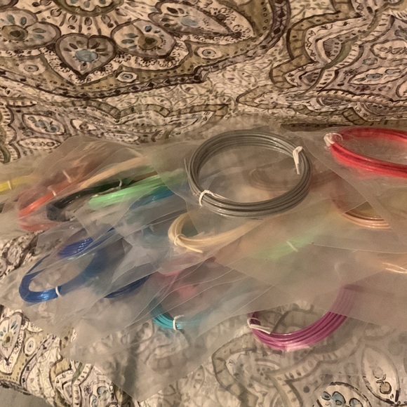 3D Pen Filament Refills PLA 32 Colors - Picture 4 of 6